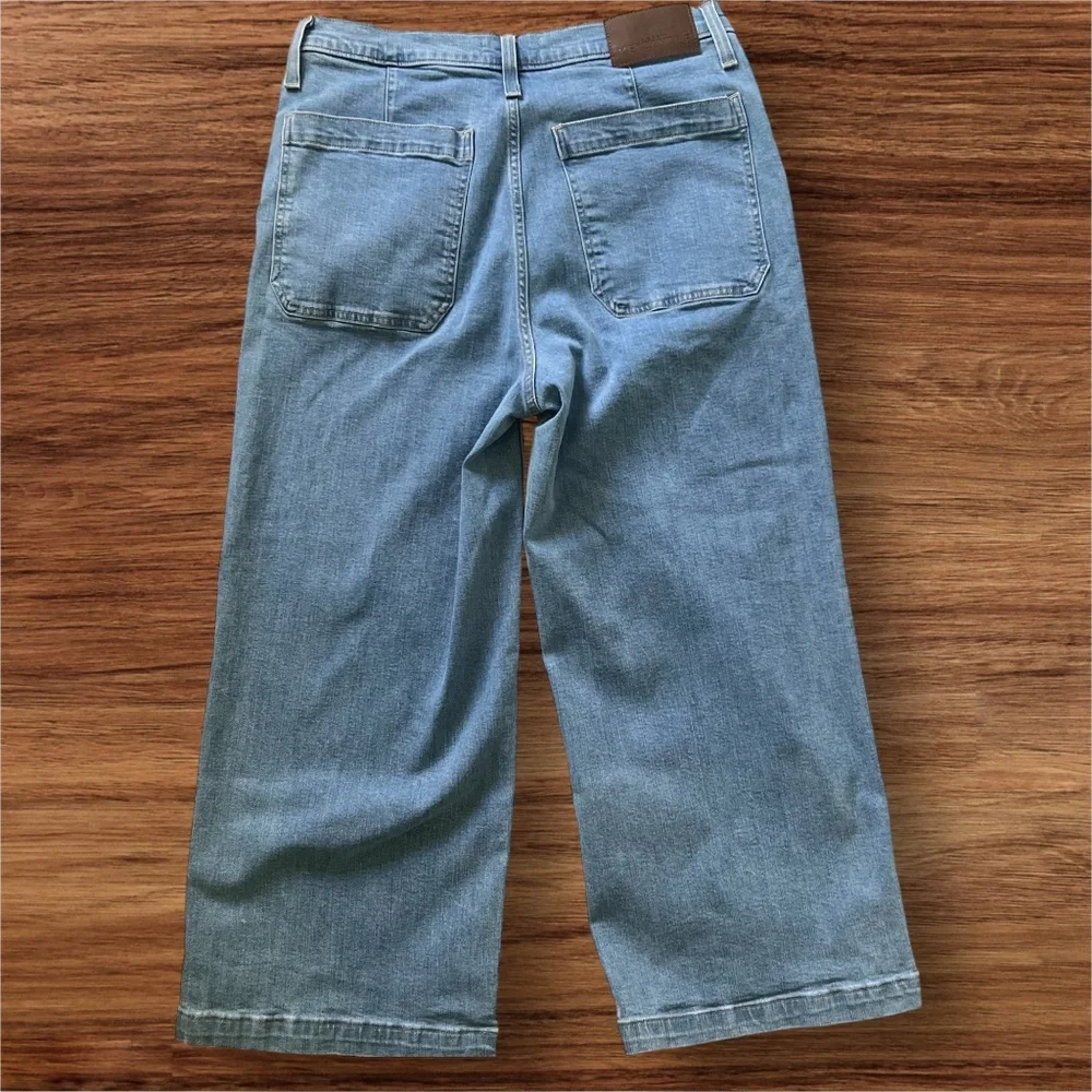 J.Crew Mercantile Size 31 Wide Leg Cropped Jeans Light Blue Denim Pockets Flaw